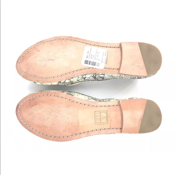 New Frye Leather Ballet Carson Crackle Flats - Picture 8 of 8